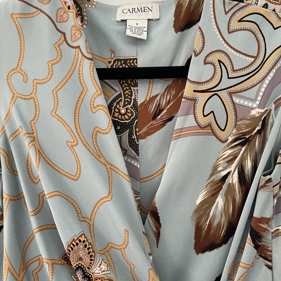 Gorgeous dress - Picture 2 of 4